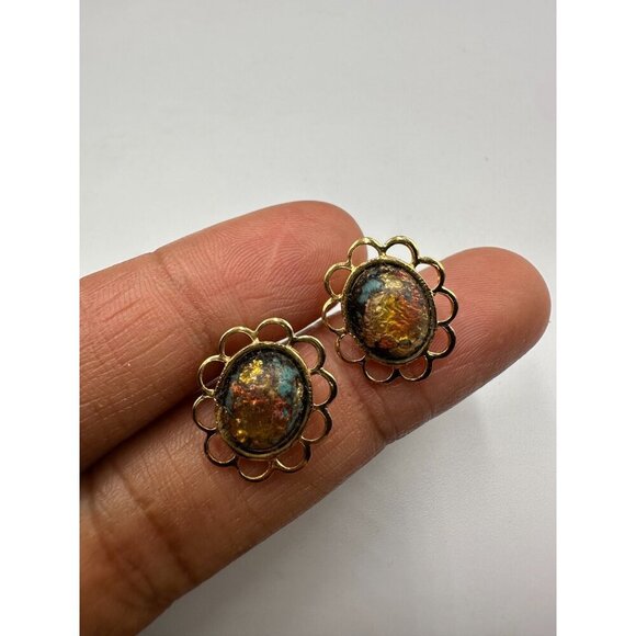 3/$30 Vintage Rainbow Flake Earrings Gold Tone Studs Iridescent Foil Cabochons - Picture 1 of 10